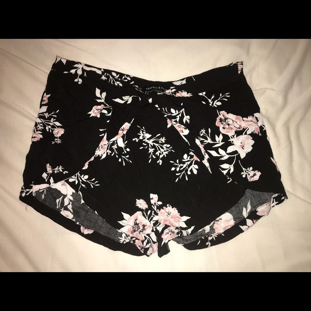 Kendall and Kylie Patterned Shorts
